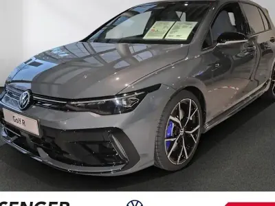 Neu VW Golf VIII R 333 PS (244 kW) 2026 Grau Limousine