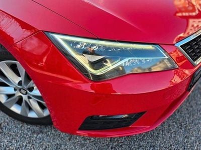 Usata Seat Leon ST Style 131 CV (96 kW) 2019 Rosso Station wagon