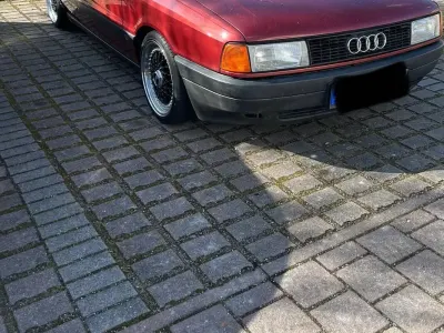 Gebraucht Audi 80 Sport 88 PS (64 kW) 1986 Rot Limousine