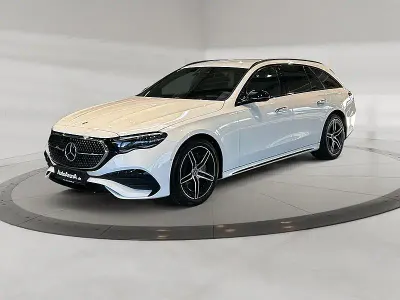 Usata Mercedes E300 AMG 197 CV (144 kW) 2024 Bianco Station wagon