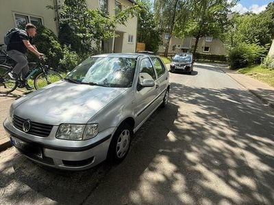 VW Polo