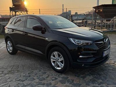 Usata Opel Grandland X Business 131 CV (96 kW) 2018 Nero SUV