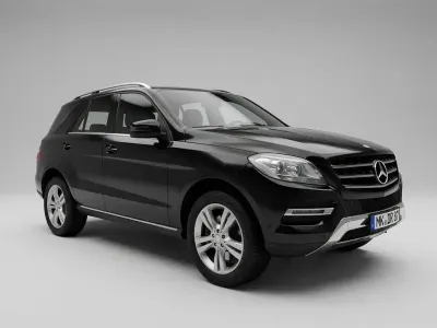 Gebraucht Mercedes ML350 258 PS (189 kW) 2011 Schwarz SUV