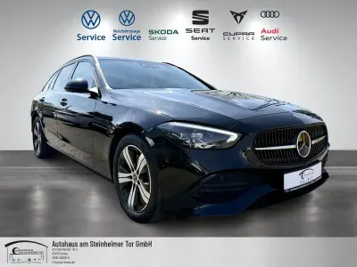 Gebraucht Mercedes C220 Avantgarde 220 PS (161 kW) 2022 Schwarz Limousine