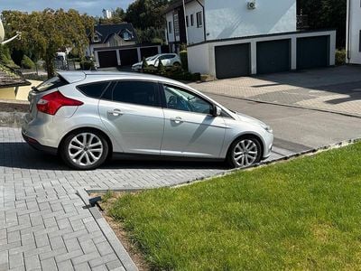 Usata Ford Focus 100 CV (73 kW) 2015 Argento Utilitaria