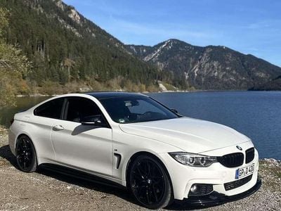 Gebraucht BMW 420 M Sport 184 PS (135 kW) 2014 Weiß Coupé