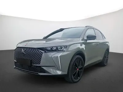 Gebraucht DS Automobiles DS7 Crossback Performance 131 PS (96 kW) 2024 Grau SUV