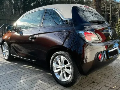 Usata Opel Adam 70 CV (51 kW) 2014 Marrone Utilitaria