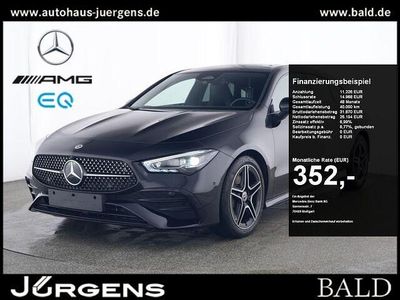 Gebraucht Mercedes CLA200 Shooting Brake AMG 163 PS (119 kW) 2024 Metalliclack kosmosschwarz Kombi