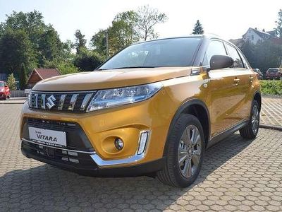 Gebraucht Suzuki Vitara Comfort 129 PS (94 kW) 2022 Solar yellow / black SUV
