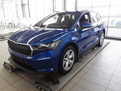 Gebraucht Skoda Enyaq iV Loft 108 kW (148 PS) 2023 Raceblau metallic SUV