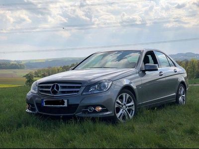 Gebraucht Mercedes C180 Avantgarde 156 PS (114 kW) 2011 Grau Limousine