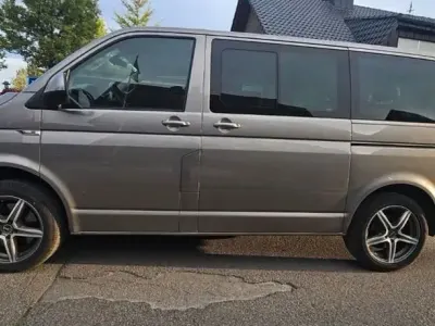 Gebraucht VW T6 150 PS (110 kW) 2017 Grau Van
