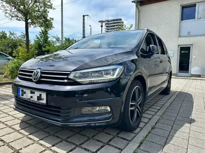 Gebraucht VW Touran Highline 150 PS (110 kW) 2018 Schwarz Van / Kleinbus