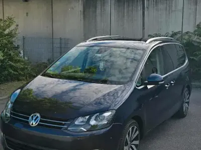 Gebraucht VW Sharan 150 PS (110 kW) 2015 Blau Van / Kleinbus