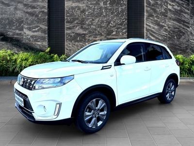 Second-hand Suzuki Vitara Comfort 116 CP (85 kW) 2024 Alb SUV
