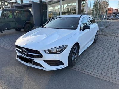 Gebraucht Mercedes CLA180 Shooting Brake AMG 116 PS (85 kW) 2019 Weiß Kombi