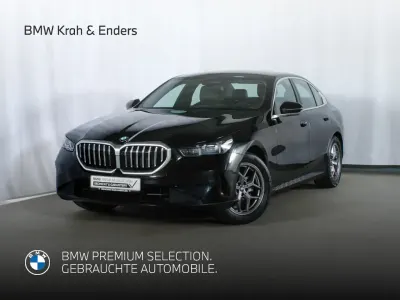 Gebraucht BMW 520 Sport Line 197 PS (144 kW) 2024 Schwarz Limousine