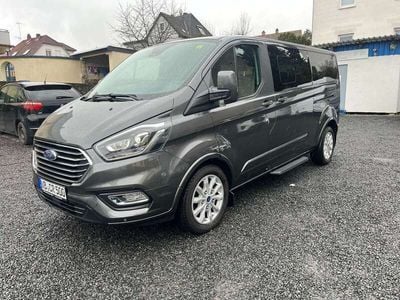 Gebraucht Ford Transit Custom Titanium 185 PS (136 kW) 2021 Magneticgrau (metallic) Van