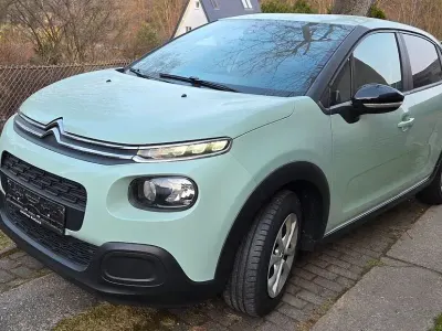 Gebraucht Citroën C3 Feel 83 PS (61 kW) 2018 Grün Kleinwagen