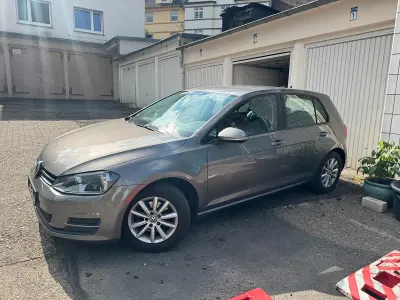 Gebraucht VW Golf VII 110 PS (80 kW) 2015 Grau Limousine