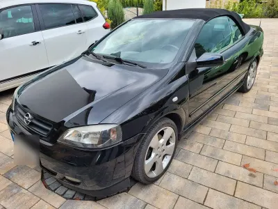 Gebraucht Opel Astra Cabriolet Edition 147 PS (108 kW) 2004 Schwarz Cabrio