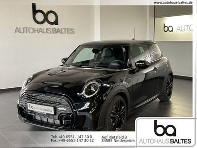 Midnight black ii met. Gebraucht 2024 Mini John Cooper Works Kleinwagen | 30.850 € (Fairer Preis)