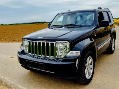 Brugt Jeep Cherokee 177 HK (130 kW) 2010 Sort SUV