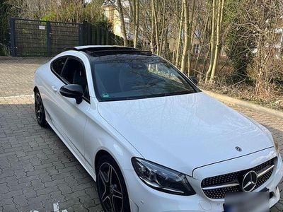 Usata Mercedes C300 AMG 258 CV (189 kW) 2019 Bianco Coupé