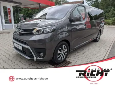 Gebraucht Toyota Proace Verso Comfort 144 PS (105 kW) 2022 Dark grey Kombi