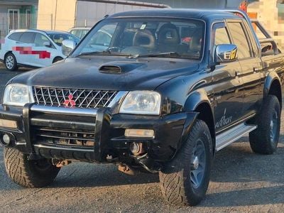 Usata Mitsubishi L200 Warrior 116 CV (85 kW) 2004 Nero Pick-up