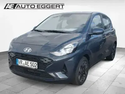 Käytetty Hyundai i10 Trend 63 HP (46 kW) 2025 Harmaa Viistoperä