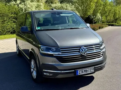Gebraucht VW Multivan Comfortline 204 PS (150 kW) 2022 Grau Van / Kleinbus