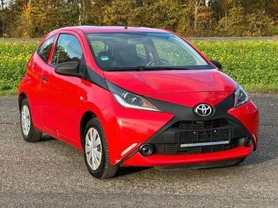 Rot Gebraucht 2018 Toyota Aygo Business Edition Kleinwagen | 4.590 € (Fairer Preis)