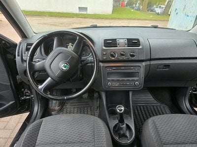 Usata Skoda Fabia 90 CV (66 kW) 2015 Nero Station wagon