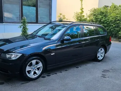 Gebraucht BMW 320 150 PS (110 kW) 2007 Schwarz Kombi