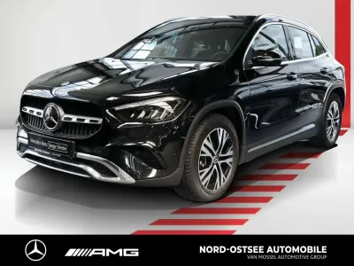 Gebraucht Mercedes GLA200 Progressive 163 PS (119 kW) 2025 Schwarz SUV