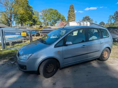 Gebraucht Ford Focus 101 PS (74 kW) 2004 Silber Kombi