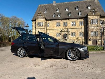Gebraucht BMW 540 Shadowline 320 PS (235 kW) 2020 Grau Kombi