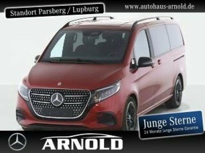 Gebraucht Mercedes V300 Avantgarde 237 PS (174 kW) 2025 Rot Van / Kleinbus