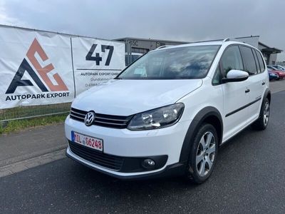 VW Touran Cross