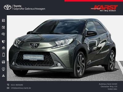 Gebraucht Toyota Aygo X Basis 72 PS (52 kW) 2023 Khake SUV