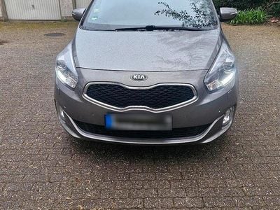 Gebraucht Kia Carens 136 PS (100 kW) 2013 Van / Kleinbus