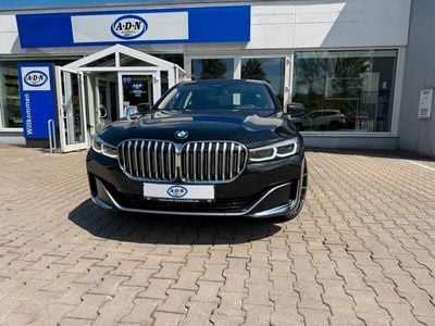 BMW 730