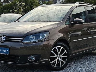 Gebraucht VW Touran Highline 140 PS (102 kW) 2011 Braun Van / Kleinbus
