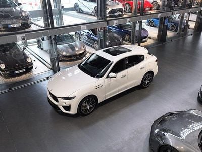 Gebraucht Maserati Levante 430 PS (316 kW) 2022 Weiß SUV