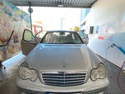 Gebraucht Mercedes C180 2004 Grau Limousine