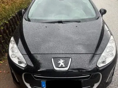 Gebraucht Peugeot 308 CC 163 PS (119 kW) 2013 Schwarz Cabrio