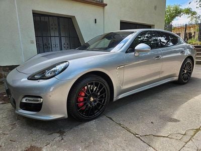 Porsche Panamera GTS