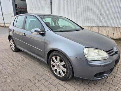 Gebraucht VW Golf V 75 PS (55 kW) 2005 Grau Kleinwagen